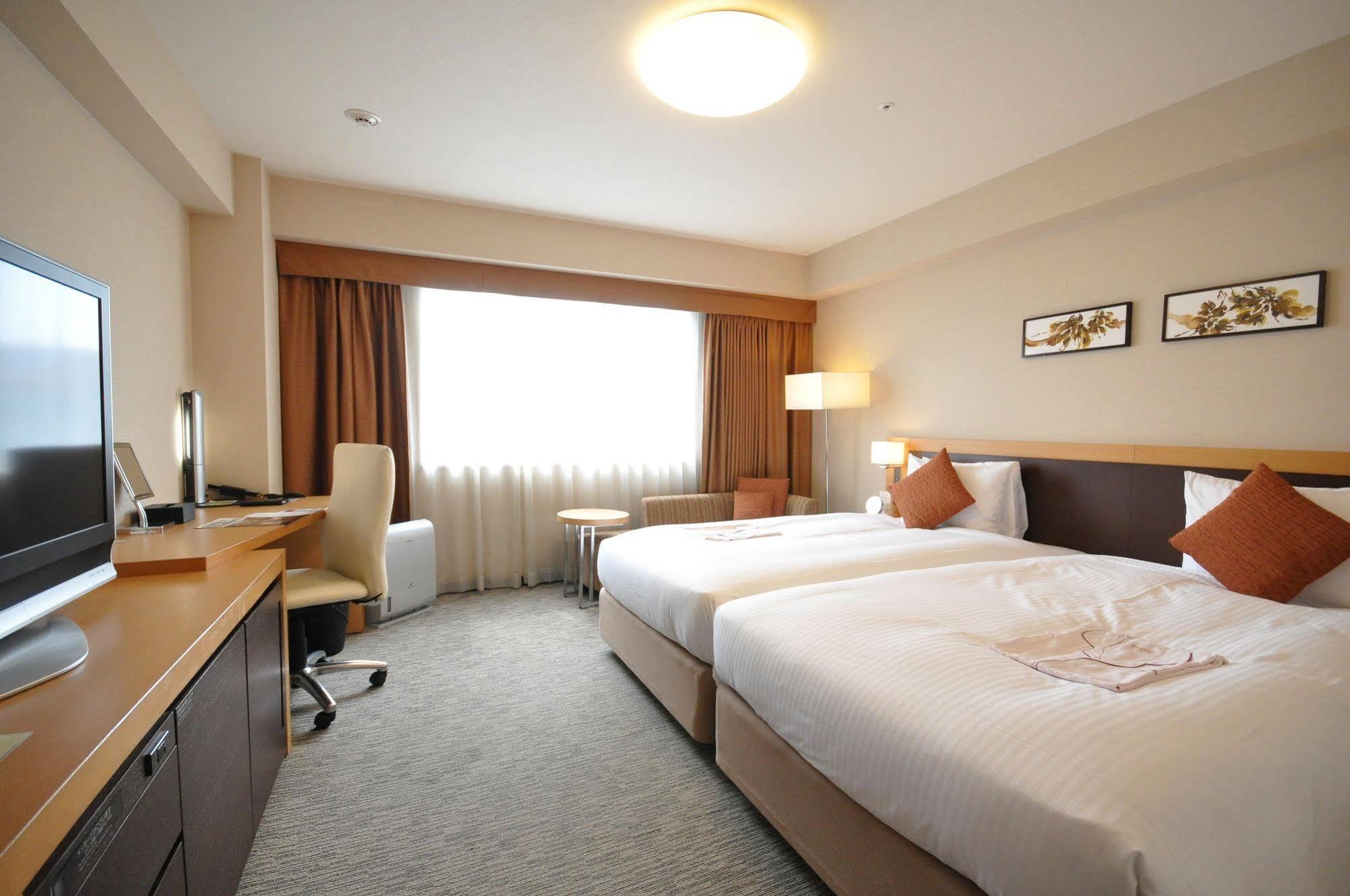 Richmond Hotel Kumamoto Shinshigai Екстериор снимка