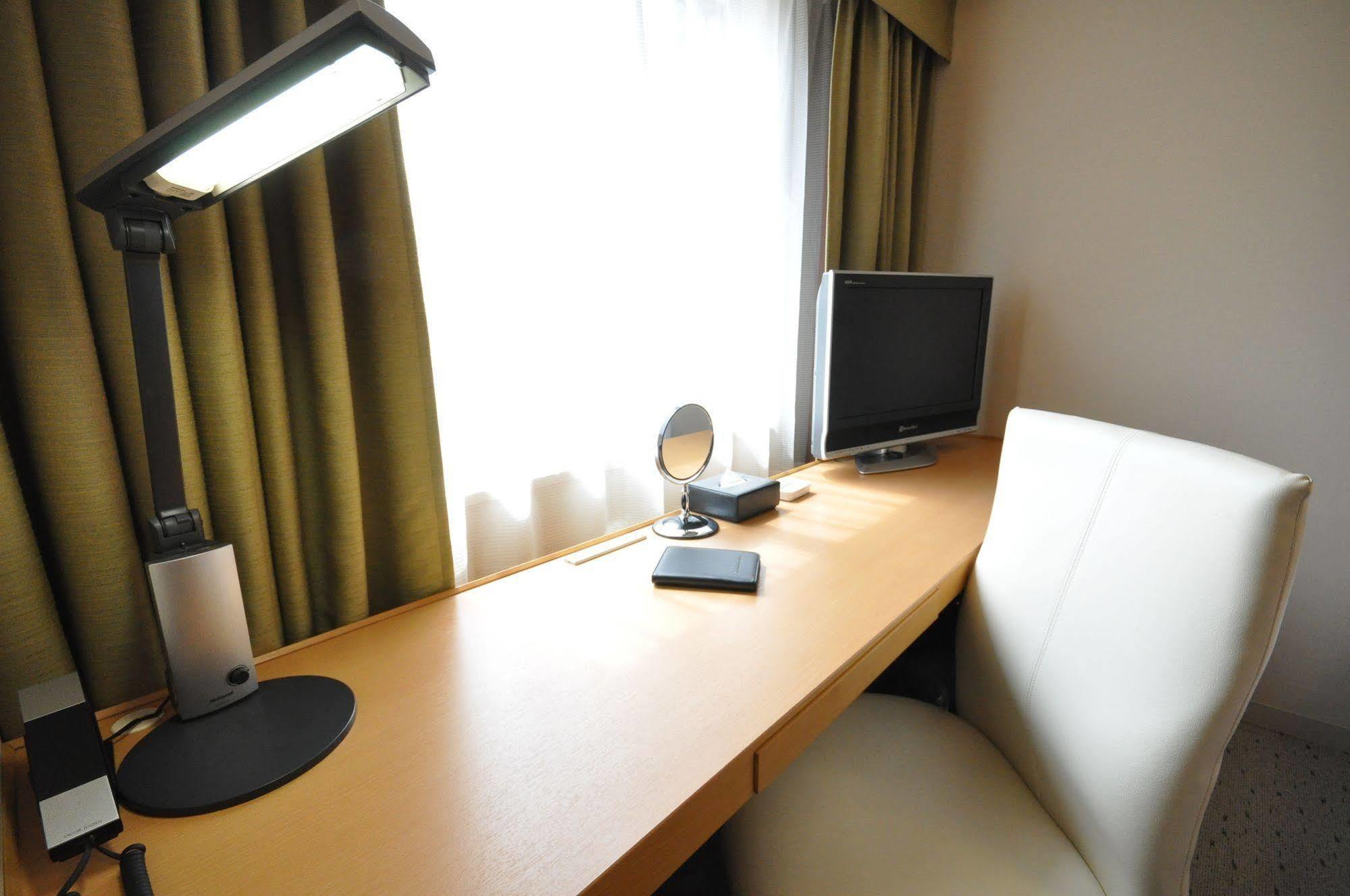 Richmond Hotel Kumamoto Shinshigai Екстериор снимка